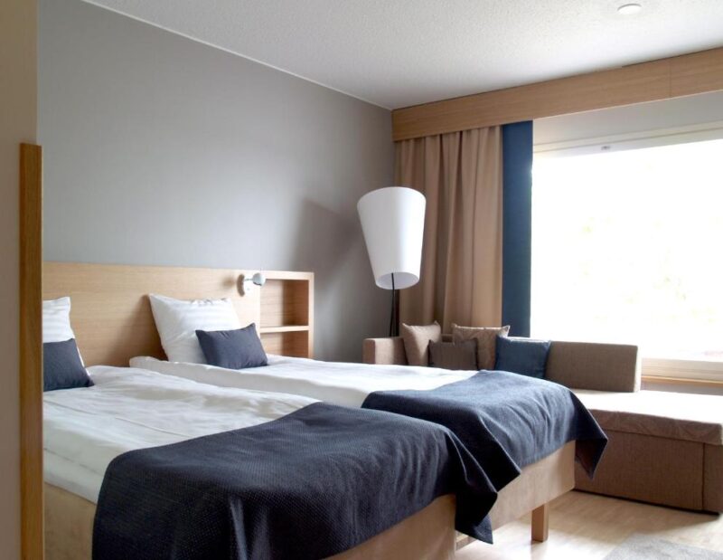 Односпальные кровати в отеле Spahotel Casino в городе Савонлинна