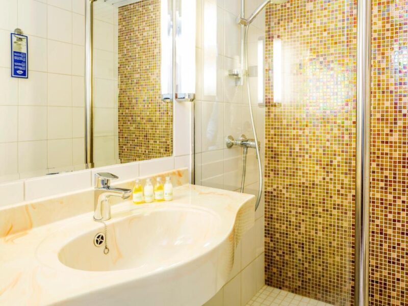 Ванная комната в отеле Ruissalo Sра 4*