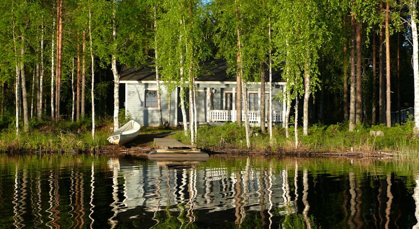 Коттеджи Lomamokkila Cottages в Финляндии