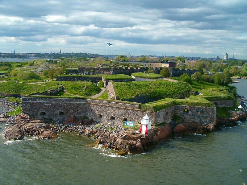 Крепость Суоменлинна в Хельсинки