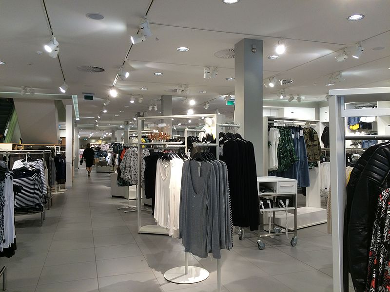 Магазины одежды Н&М в Финляндии