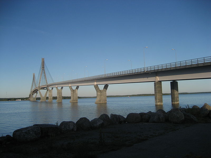 Вантовый мост через Ботнический залив