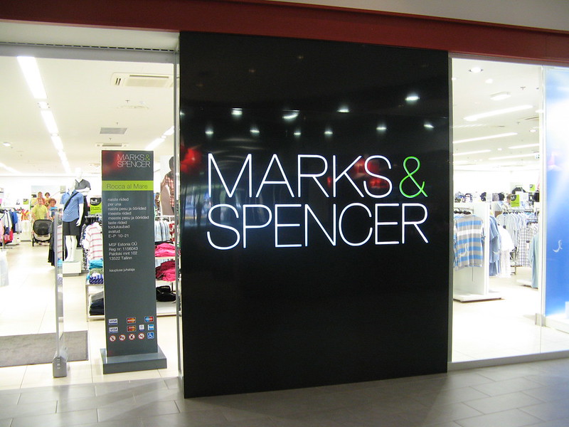 Популярные магазины одежды Marks&Spencer