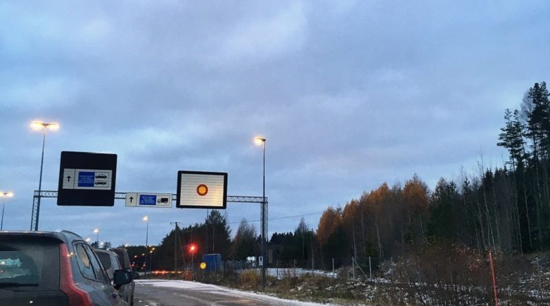 В ноябрьские праздники на финской границе было оживленно