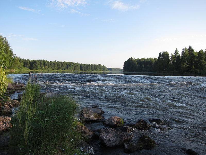 Река Кюмийоки в Финляндии