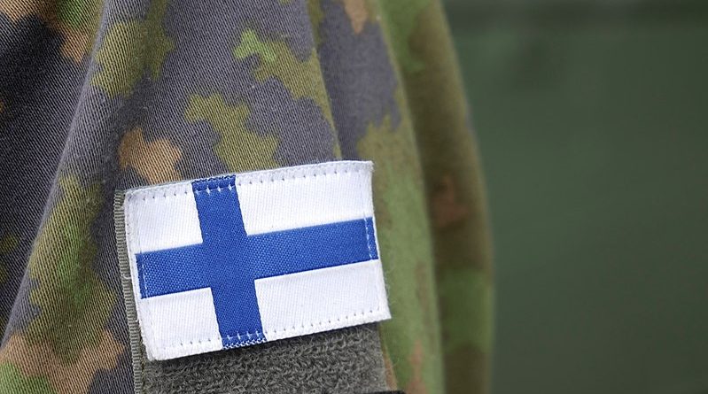 Военнослужащие обоих полов в Финляндии будут жить в одной казарме