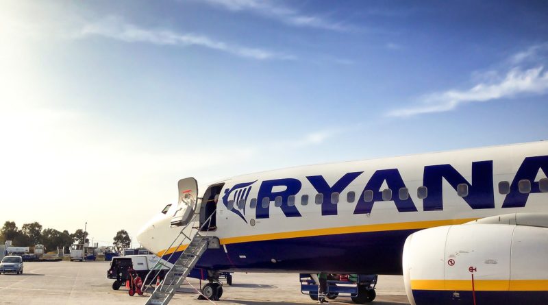 Ryanair временно сокращает авиарейсы в Италию