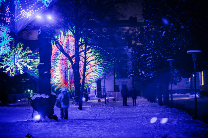 Красивый световой фестиваль Lux Helsinki