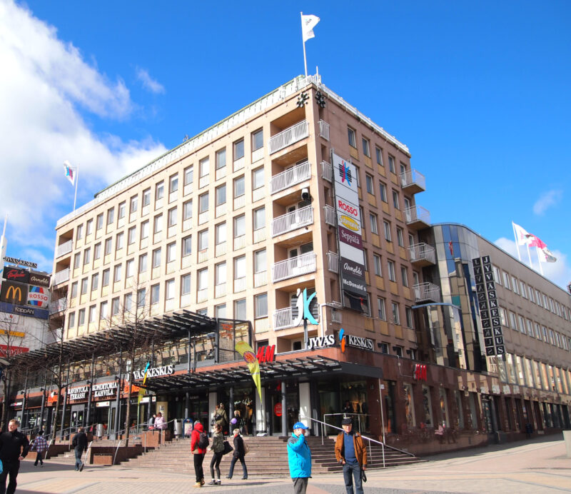 Торговый центр Jyväskeskus в Ювяскюля