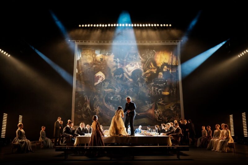 Артисты на сцене в Королевской опере Стокгольма