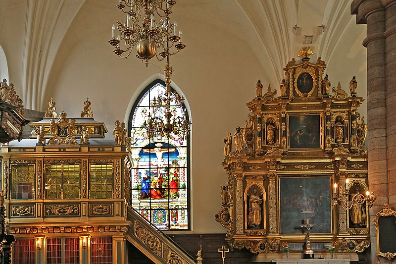Посещение немецкой церкви в Стокгольме